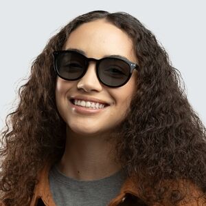 Two Blind Brothers Cruz